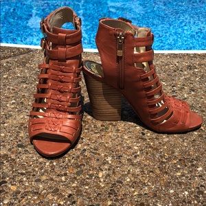 Vince Camuto Sandals